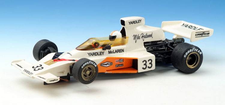 NonnoSlot McLaren M23 / Yardley - 33 Hailwood
