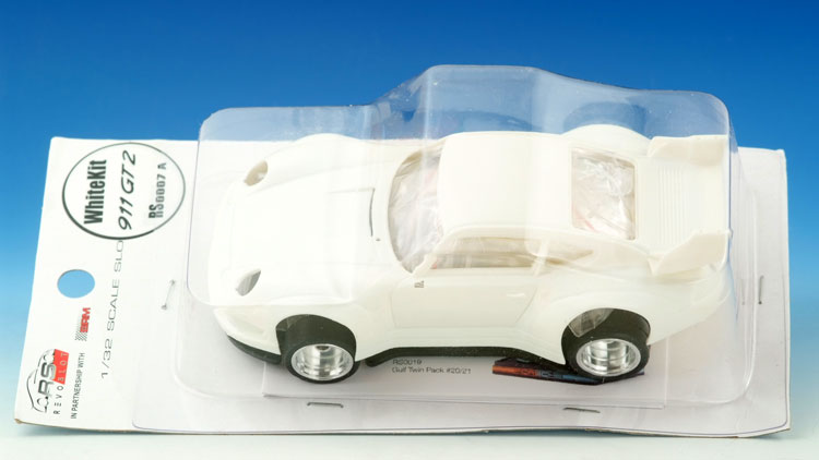 RevoSlot Porsche GT2-A  white kit