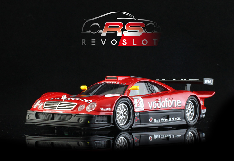 RevoSlot Mercedes GLK-GTR Sonax (red)