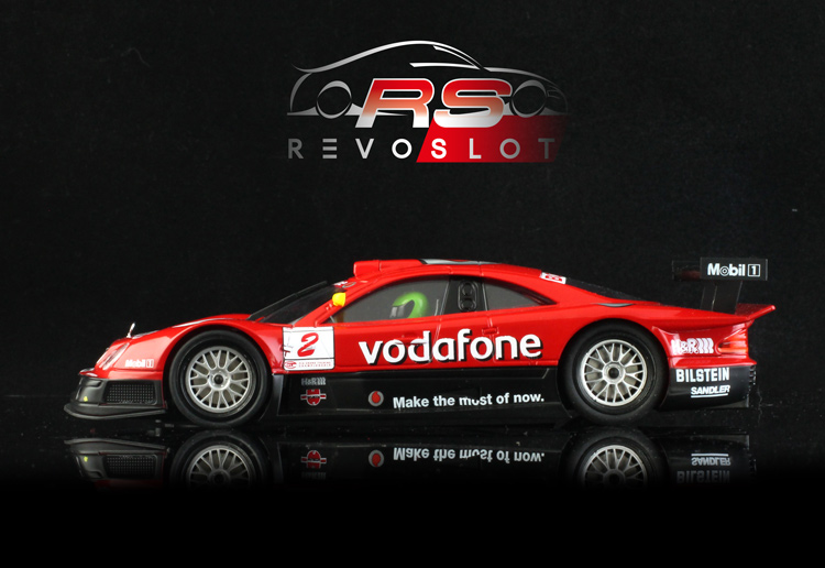 RevoSlot Mercedes GLK-GTR Sonax (red)