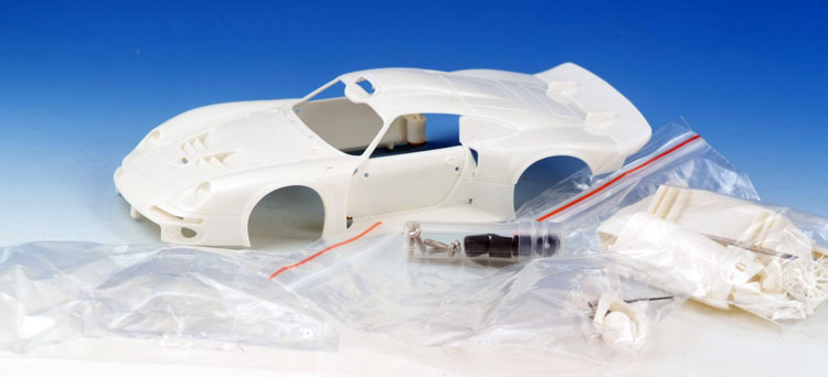 RevoSlot Porsche GT1  white body kit