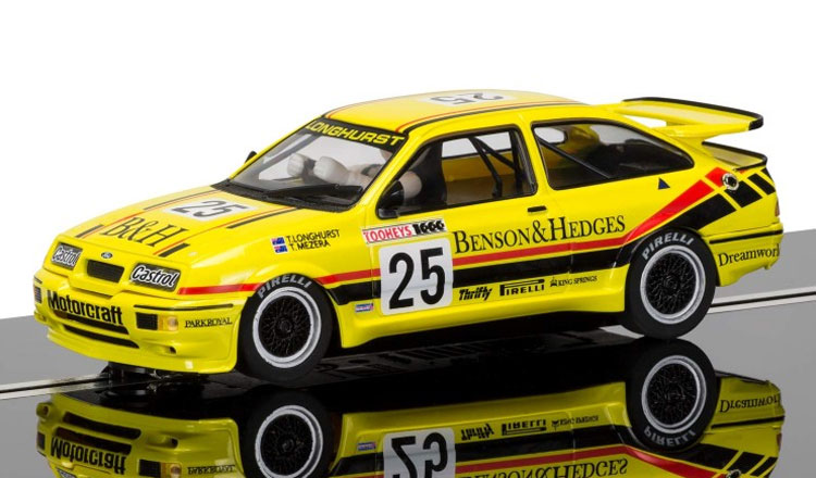 SCALEXTRIC Ford Siera RS 500 Bathurst 1988 yellow