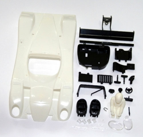 SLOTINGPLUS Reynard 2KQ white body kit