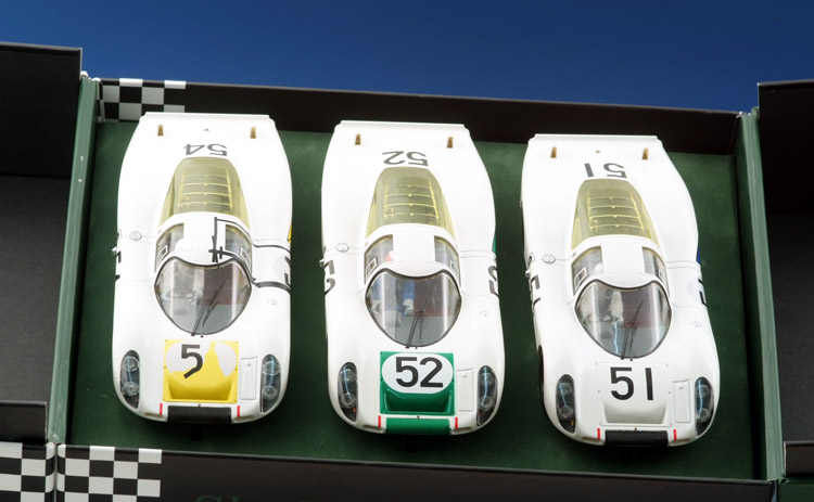 SRC Porsche 907L Daytona 1968 Winners Box