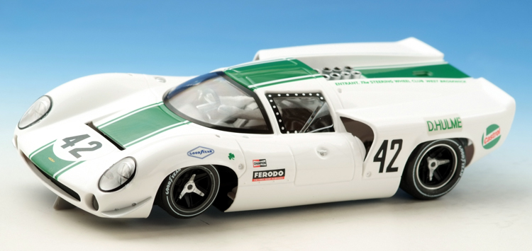 ThunderSlot Lola T 70 MK III - white # 42
