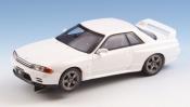 Nissan Skyline GT-R (R32) white
